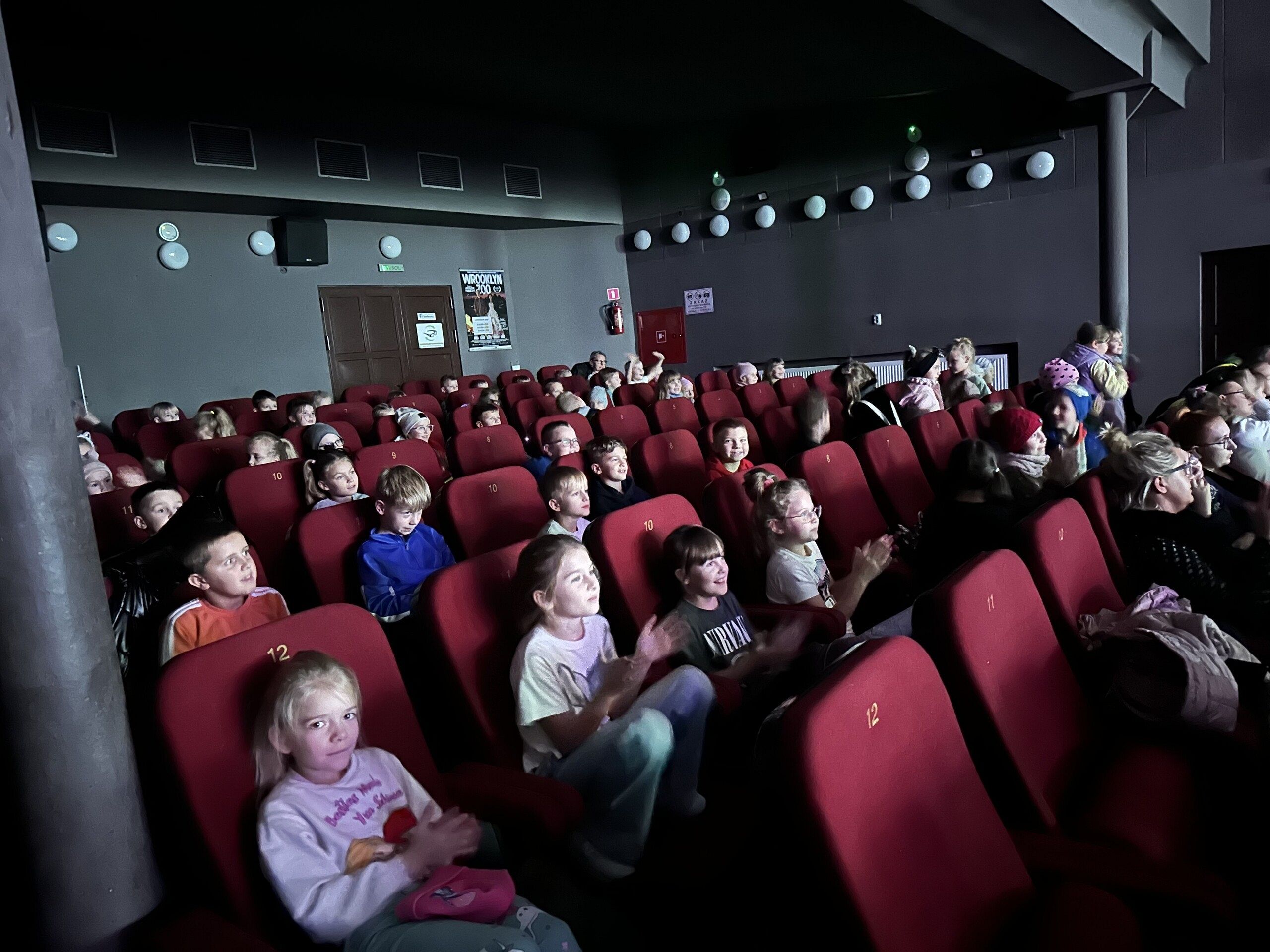 Wycieczka na spektakl „Feliks mądra mrówka”