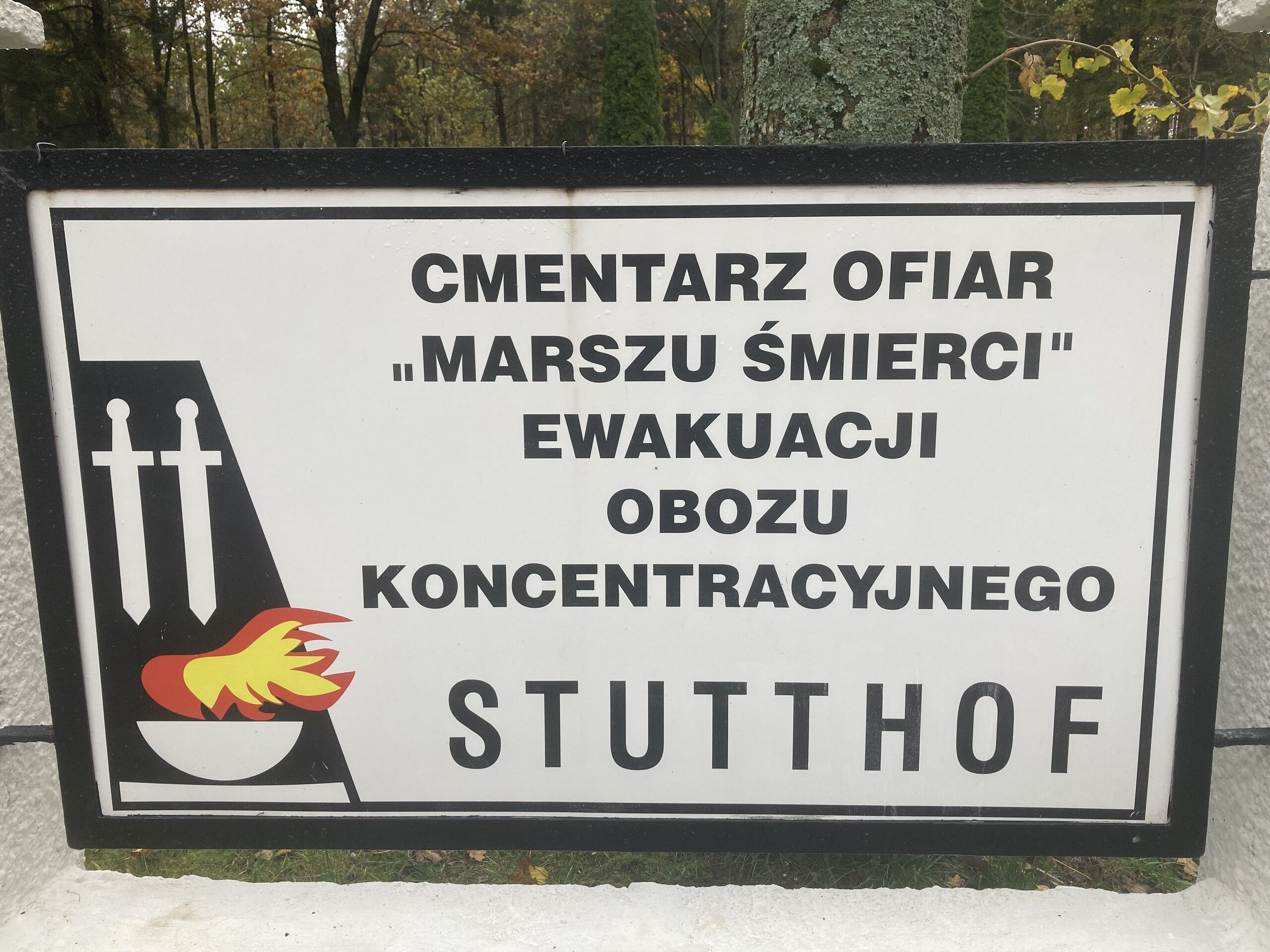 Cmentarz Ofiar Marszu Śmierci - NAWCZ Wycieczka kl. 1A i 1B