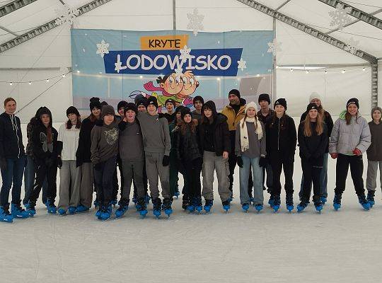 Wyjazd na lodowisko klas siódmych