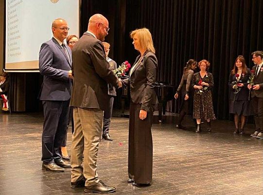 Pani Joanna Jelińska uhonorowana Medalem Komisji Edukacji Narodowej