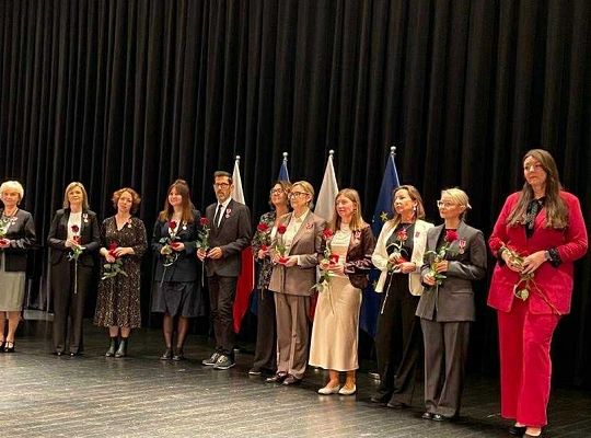 Pani Joanna Jelińska uhonorowana Medalem Komisji Edukacji Narodowej