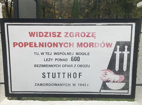 Cmentarz Ofiar Marszu Śmierci - NAWCZ Wycieczka kl. 1A i 1B