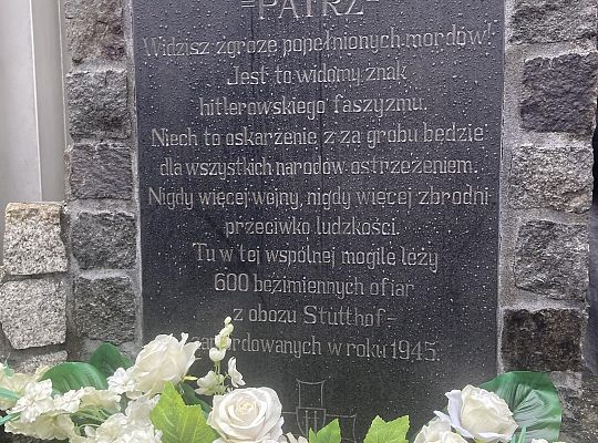 Cmentarz Ofiar Marszu Śmierci - NAWCZ Wycieczka kl. 1A i 1B