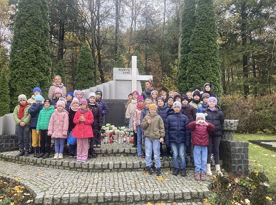 Cmentarz Ofiar Marszu Śmierci - NAWCZ Wycieczka kl. 1A i 1B