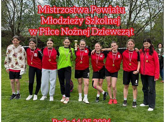 Powiatowe Igrzyska Młodzieży Szkolnej w Piłce Nożnej Dziewcząt
