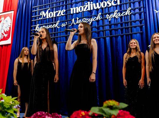 Uroczyste zakończenie roku szkolnego klas ósmych